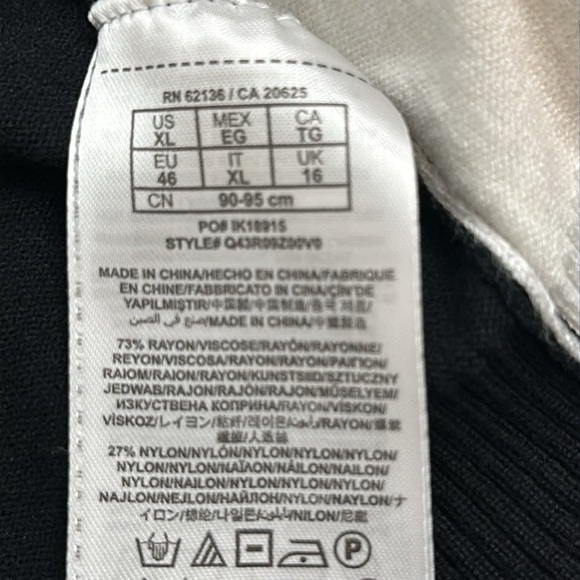 Guess Long Sleeve Color block Sweater - Picture 6 of 6